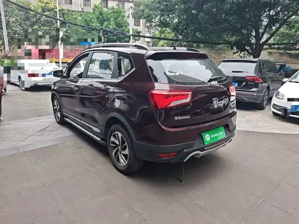 Baojun 560 2015