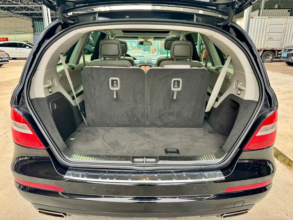 Mercedes-Benz R-Class 2015 — фото 39