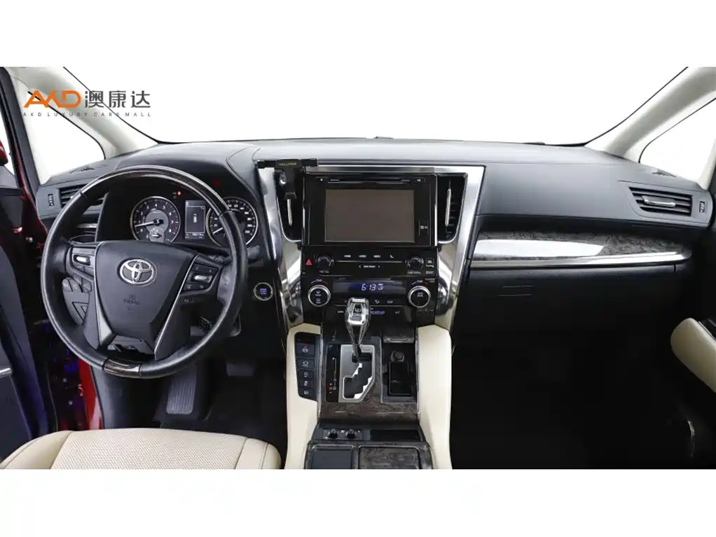 Toyota Alphard 2018 — фото 5