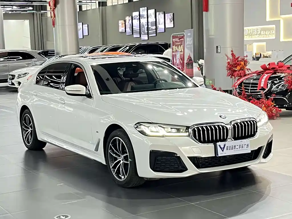 BMW 5 Series 2024