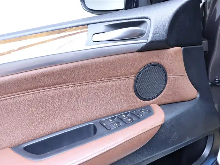 BMW X5 2013 — фото 12