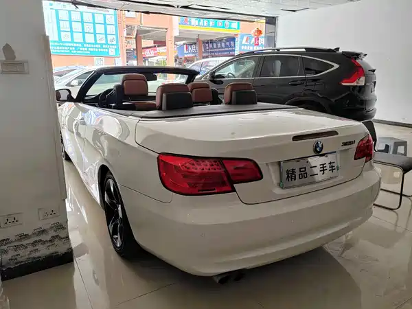BMW 3 Series 2011