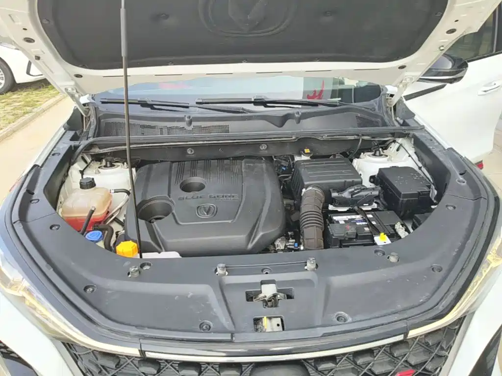 Changan CS75PLUS 2020 — фото 20