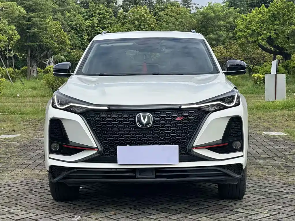 Changan CS75PLUS 2021 — фото 2