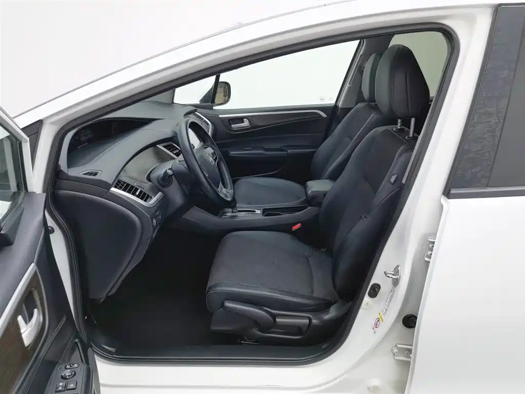Honda Jade 2015 — фото 10