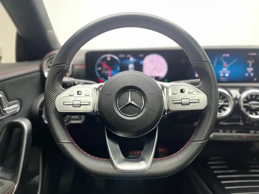 Mercedes-Benz CLA 2021 — фото 4