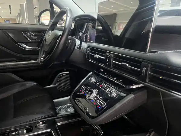 Lincoln Corsair 2021