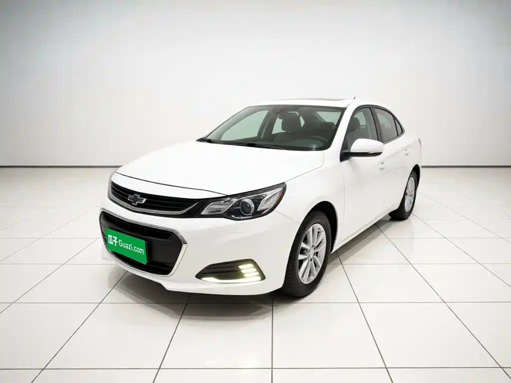 Chevrolet Malibu 2018 — фото 1
