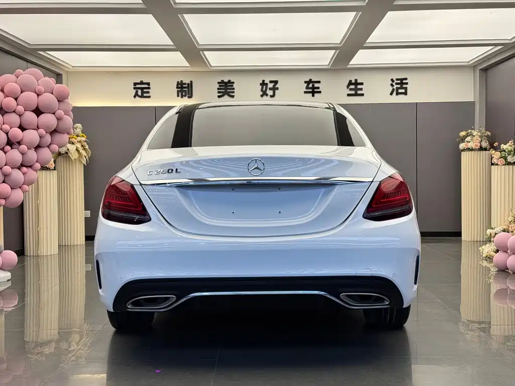 Mercedes-Benz C-Class 2019 — фото 13
