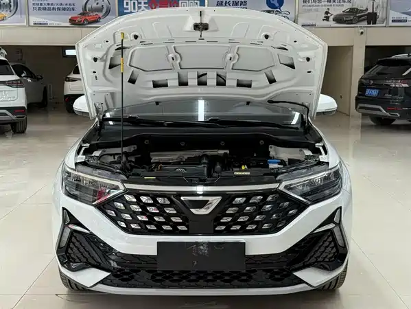 Jetta VS5 2023