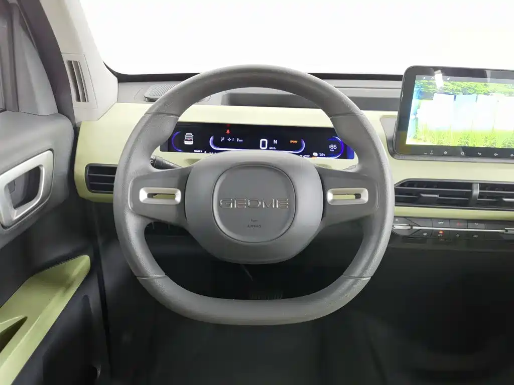 Geely Galaxy Panda 2024 — фото 11