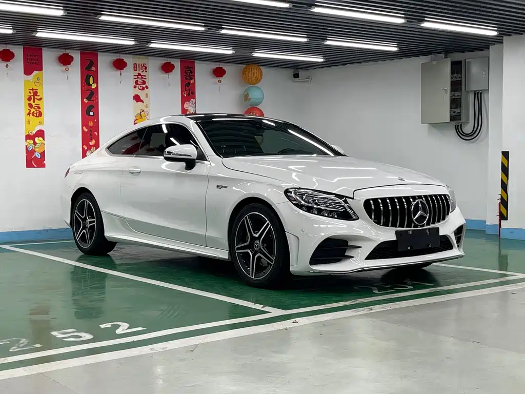 Mercedes-Benz C-Class 2019
