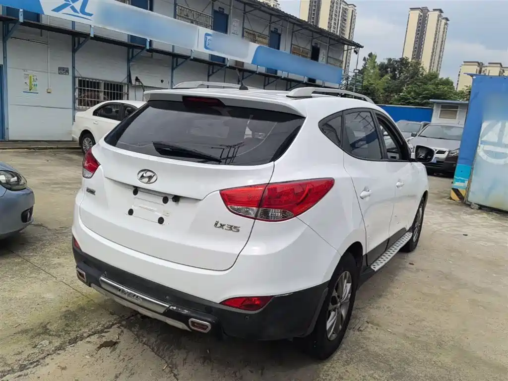 Hyundai ix35 2016 — фото 7