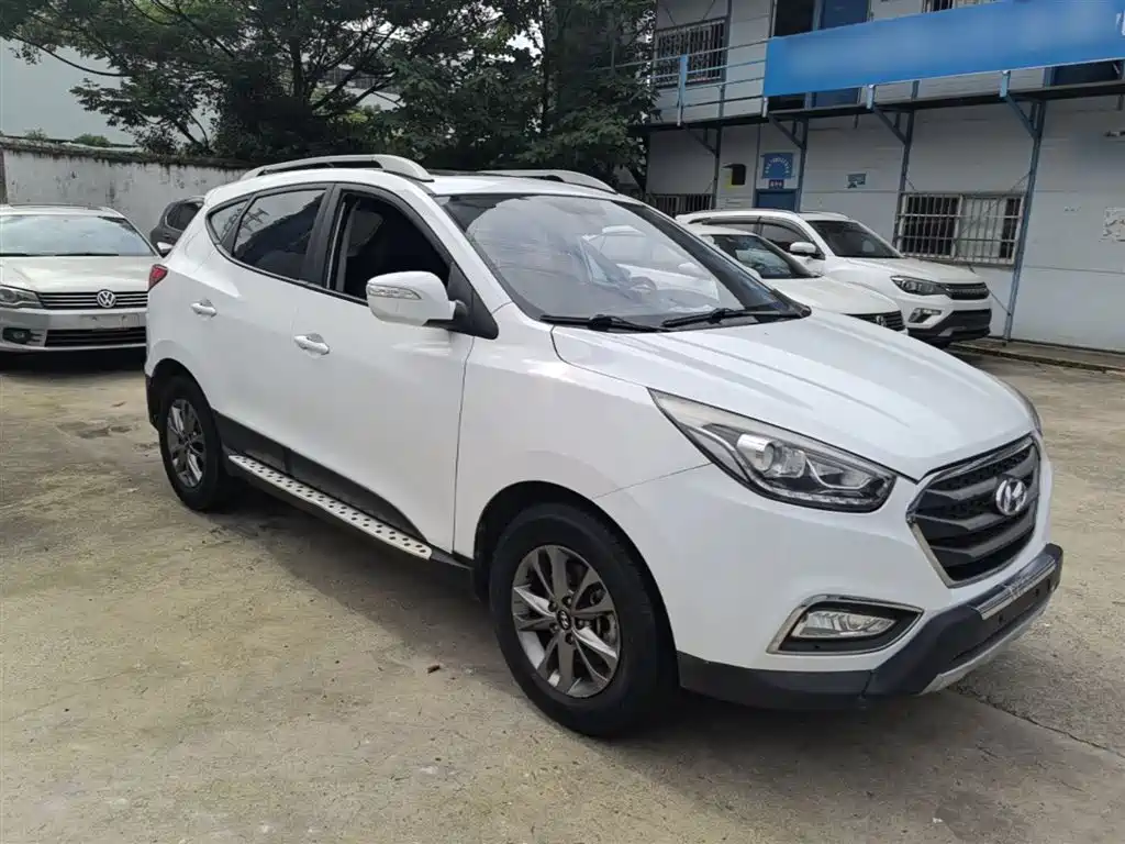 Hyundai ix35 2016 — фото 4