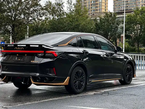 Dongfeng Yixuan MAX 2022