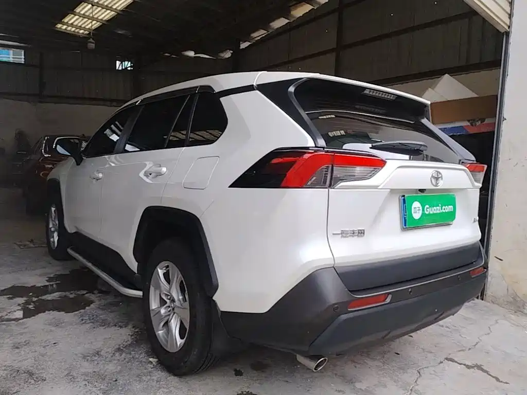 Toyota RAV4 2024