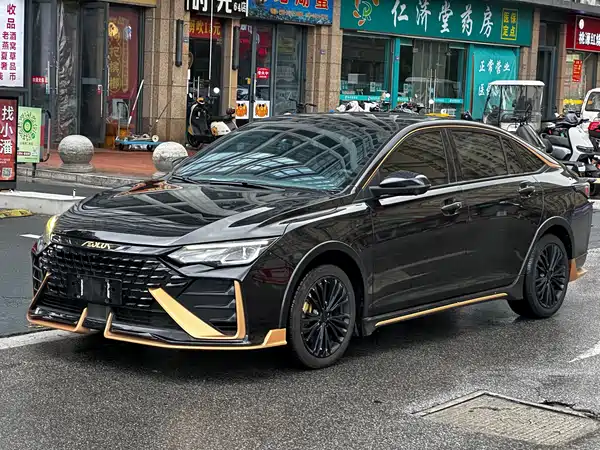 Dongfeng Yixuan MAX 2022