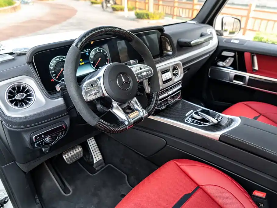 Mercedes-Benz G-Class AMG 2025 — фото 15