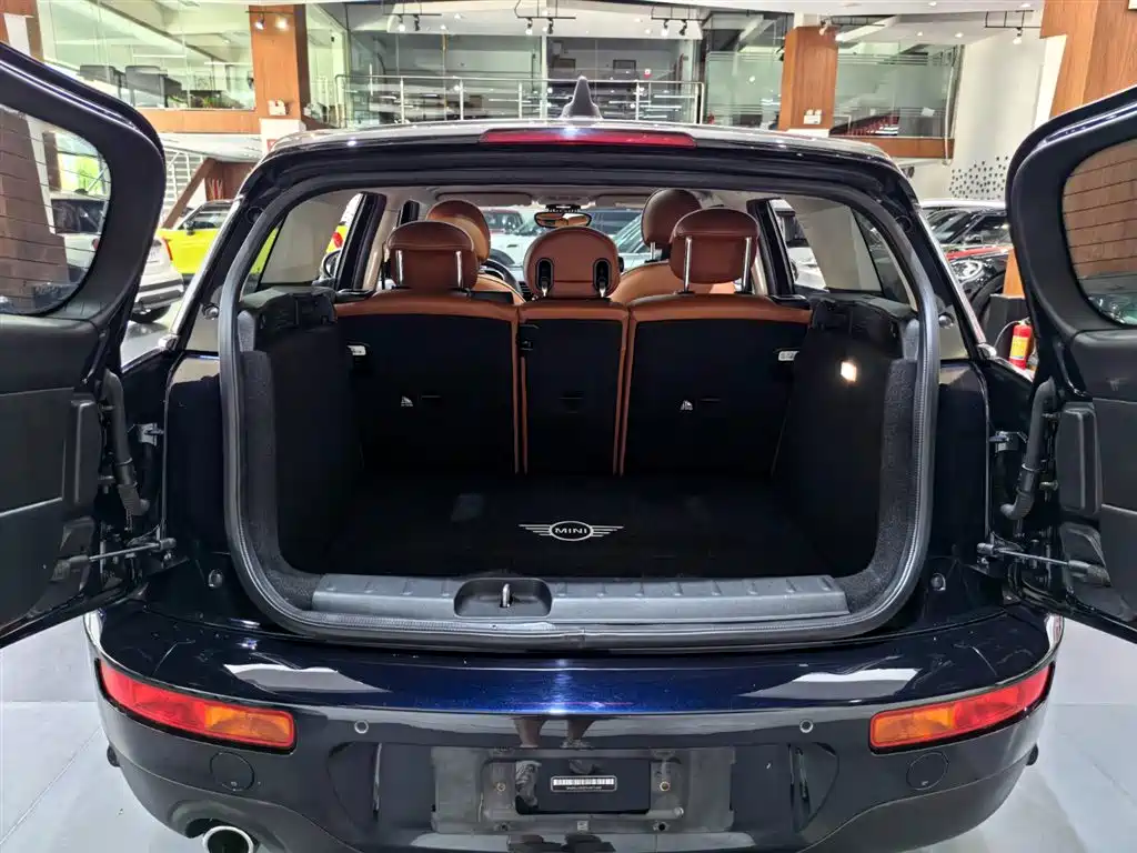 MINI Clubman 2022 — фото 19