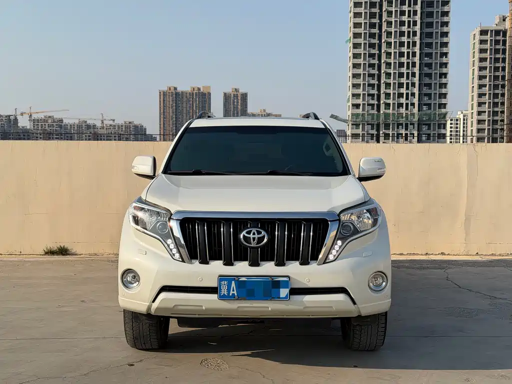 Toyota Prado 2016 — фото 2