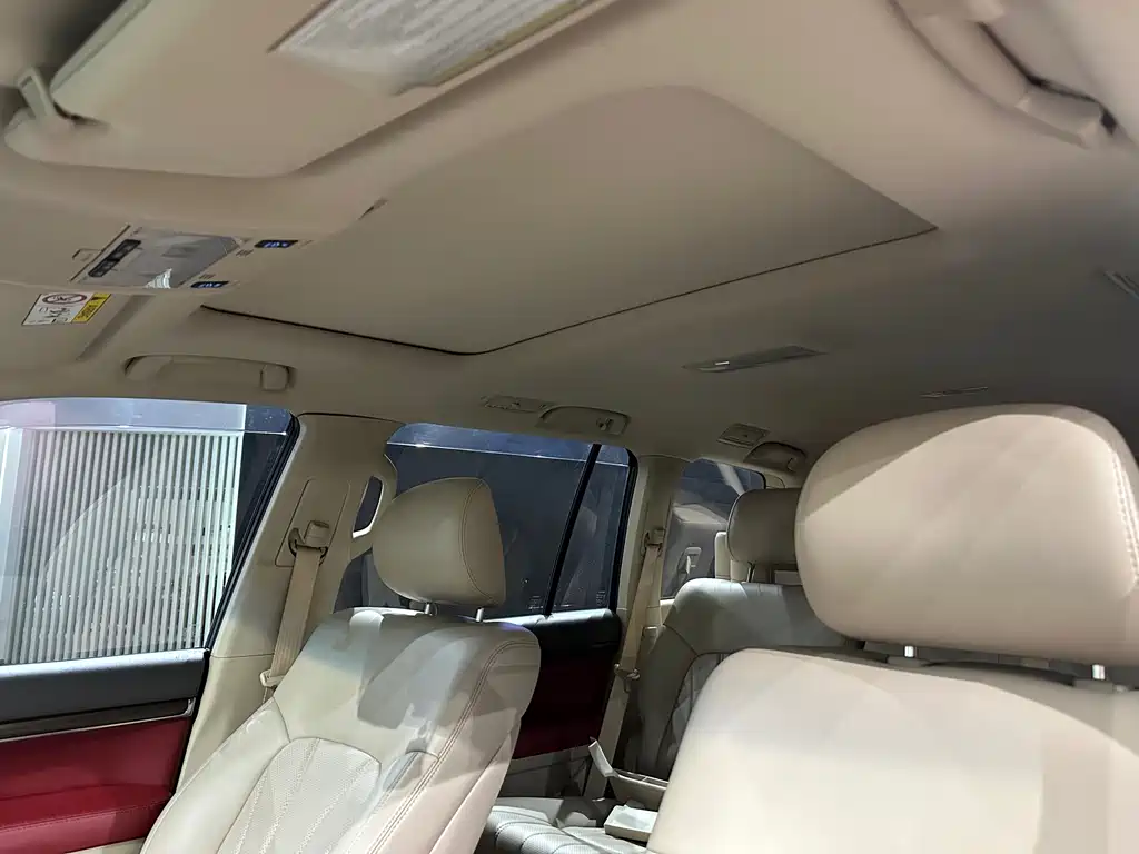 Toyota Land Cruiser 2020 — фото 13