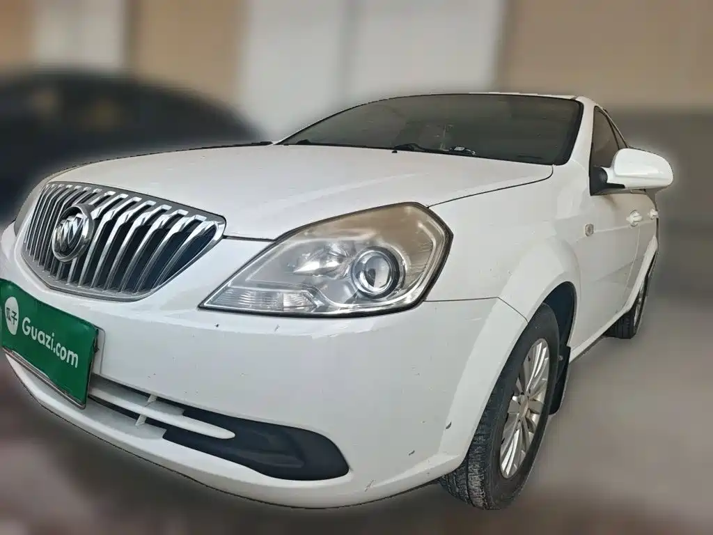 Buick Excelle 2015 — фото 1