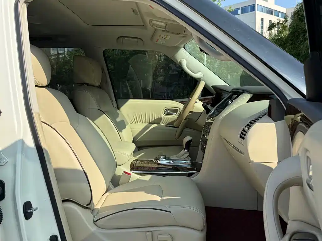 Nissan Patrol 2020 — фото 15