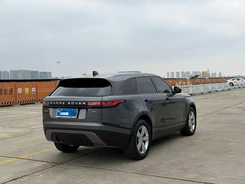 Land Rover Velar 2018 — фото 9