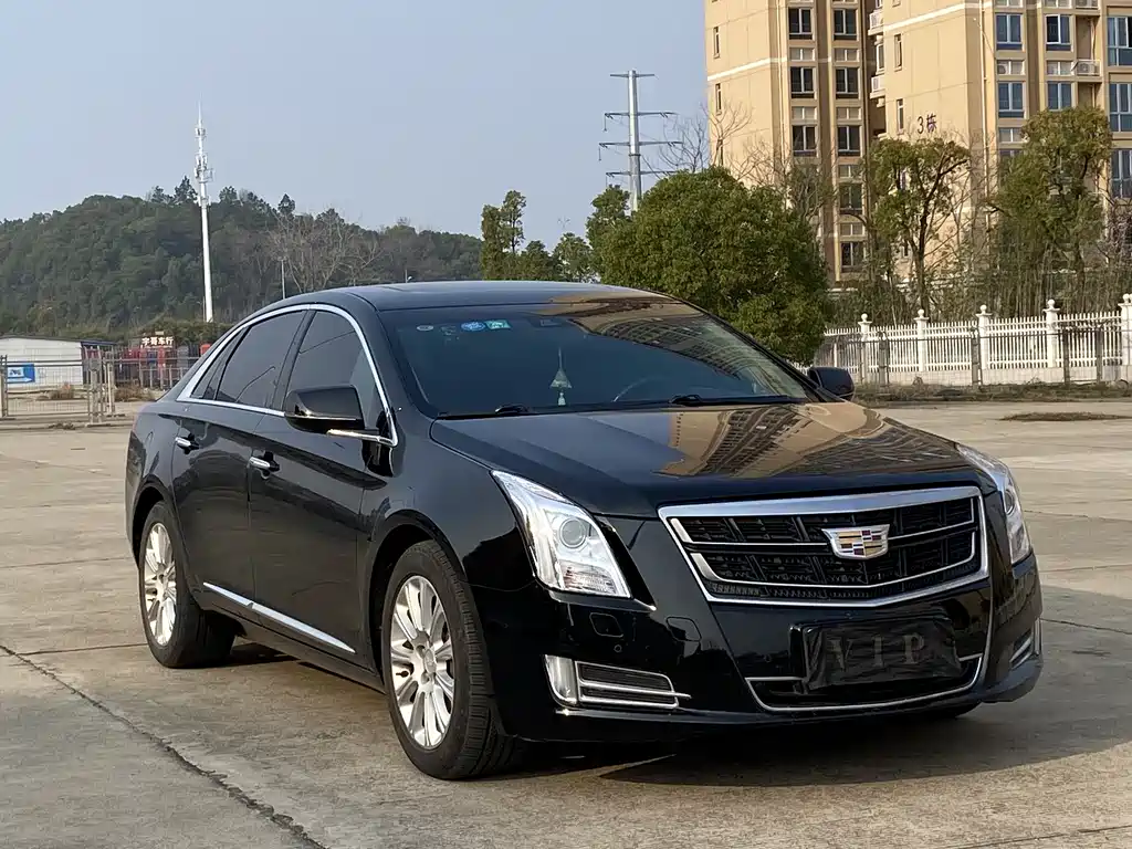 Cadillac XTS 2017 — фото 3