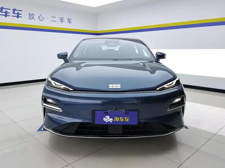Geely Galaxy Starshine 8 2025 — фото 2