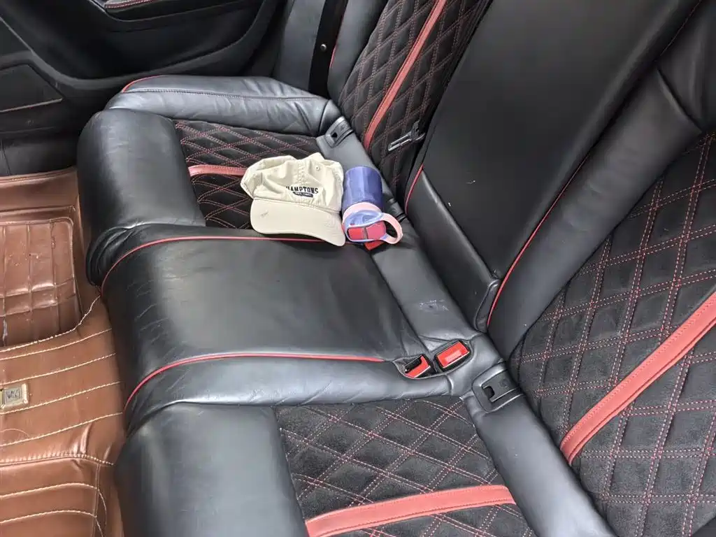 Audi A4L 2014