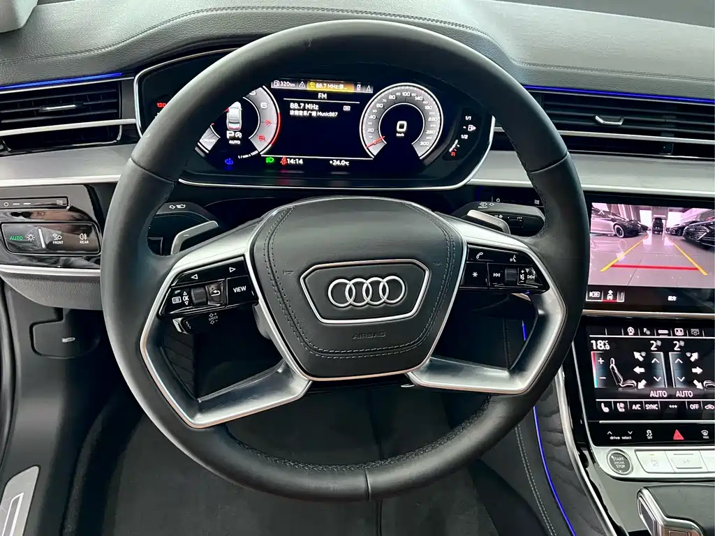Audi A8 2024 — фото 15