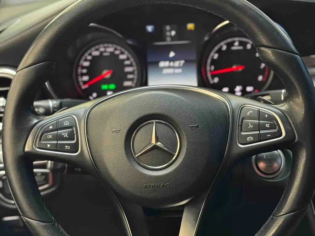 Mercedes-Benz GLC Coupe 2017 — фото 15