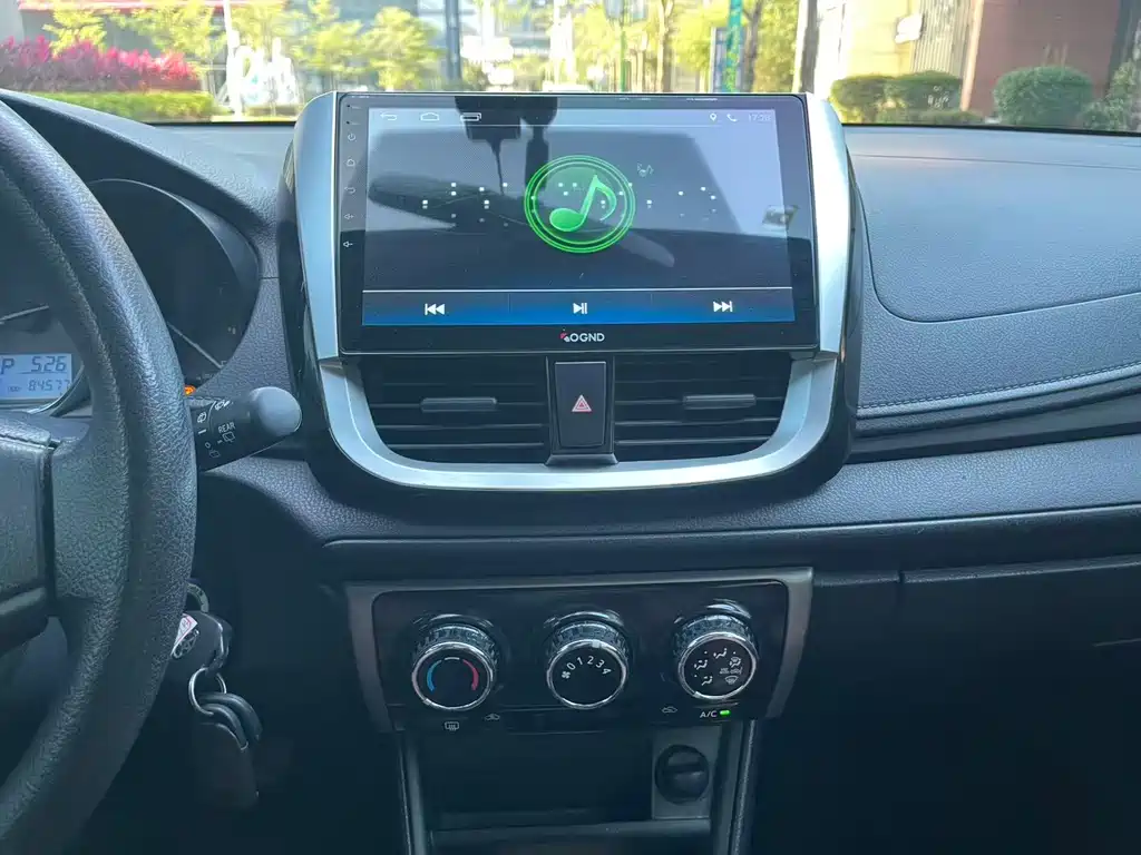 Toyota Vios FS 2017 — фото 19