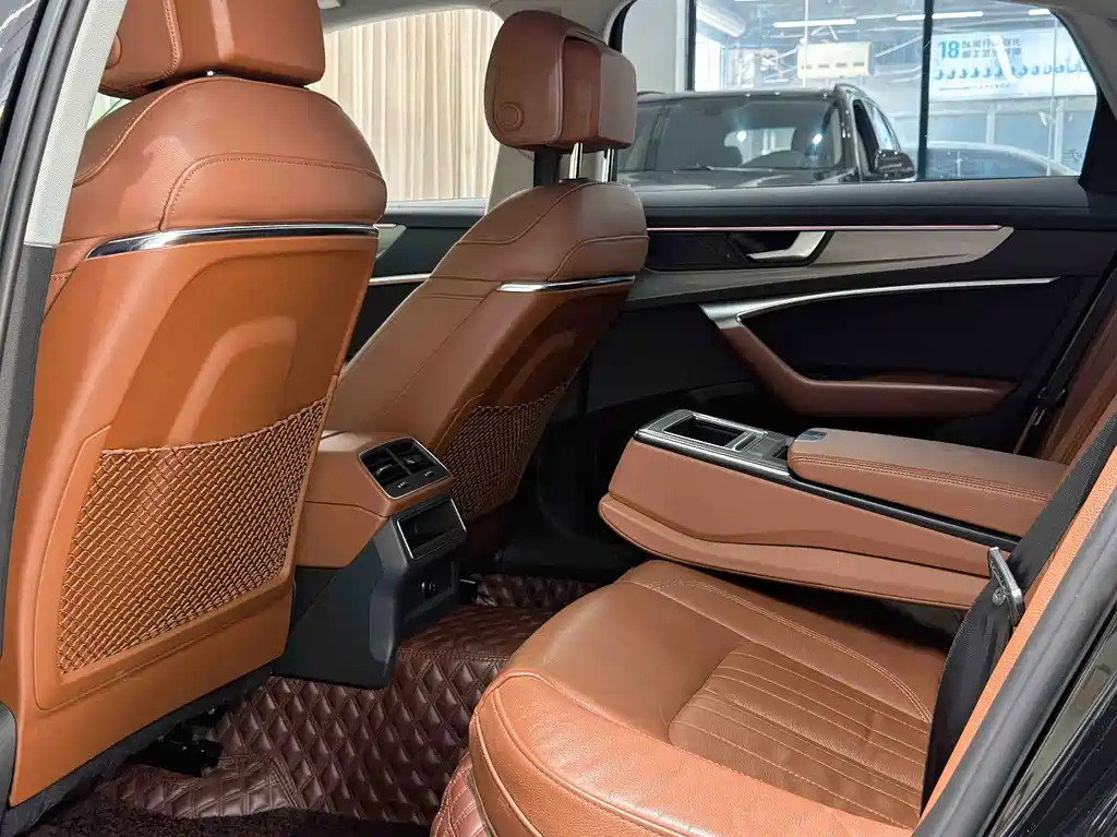 Audi A6L 2021