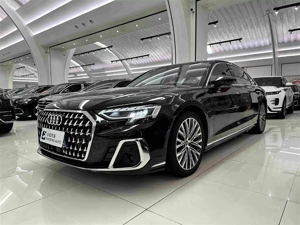 Audi A8 2025