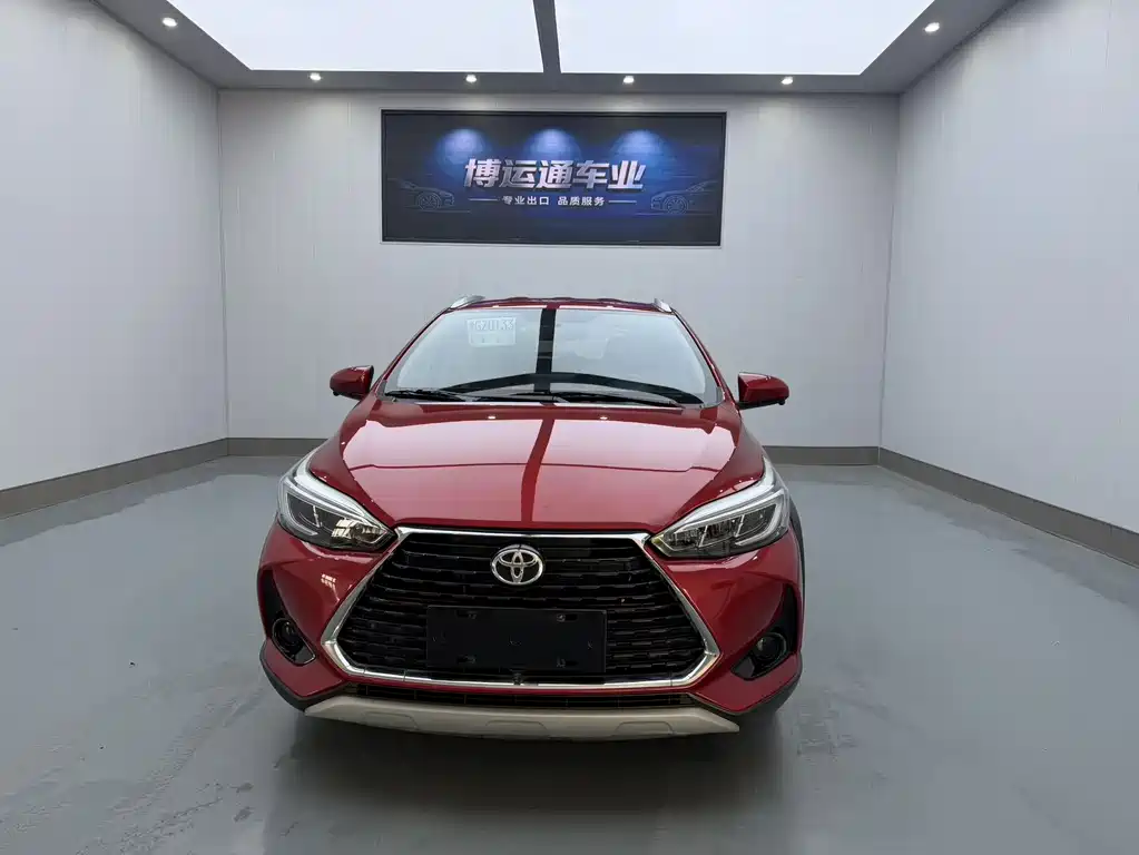 Toyota Yaris L 2022 — фото 2