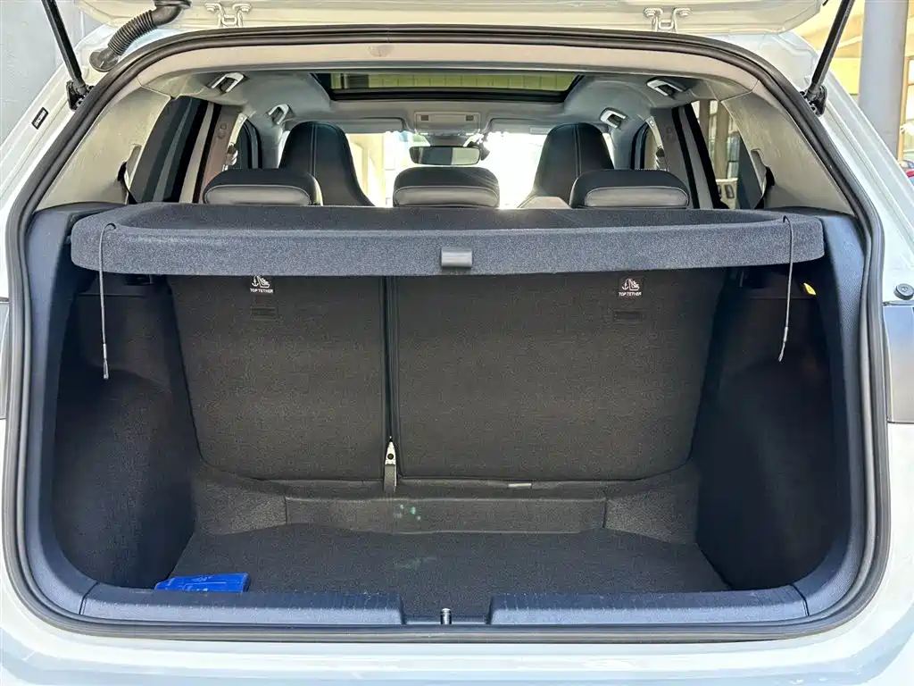 Volkswagen Tharu 2025