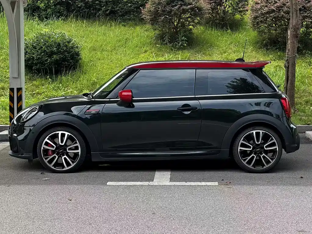 MINI JCW 2022 — фото 2