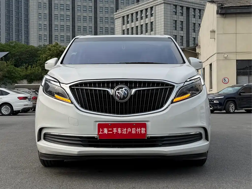 Buick GL8 2017