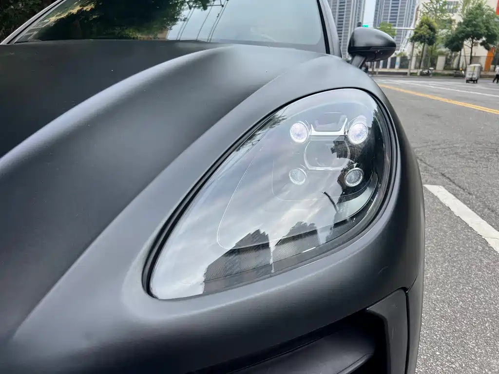 Porsche Macan 2016