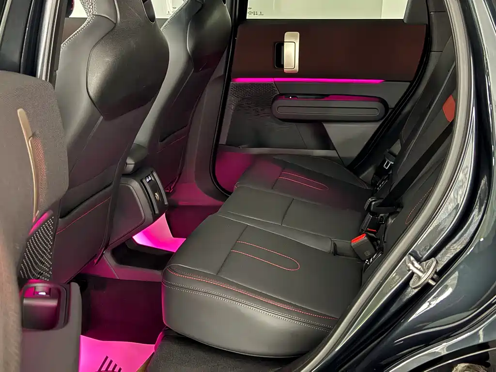 MINI JCW COUNTRYMAN 2024 — фото 14