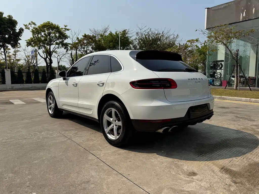 Porsche Macan 2015 — фото 6