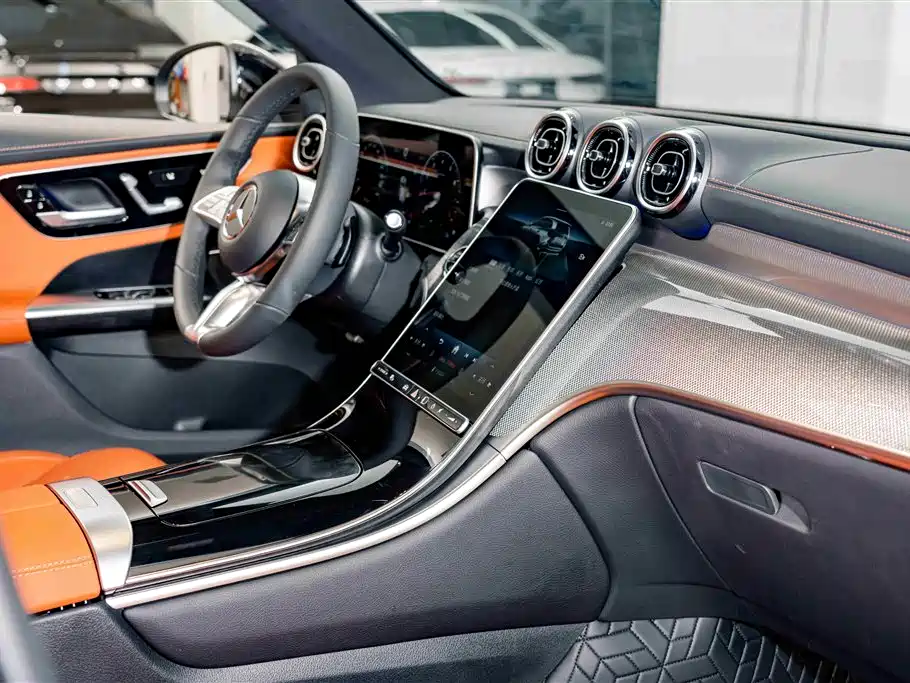 Mercedes-Benz GLC 2026 — фото 16