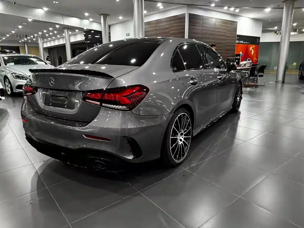 Mercedes-Benz A-Class AMG 2021 — фото 5