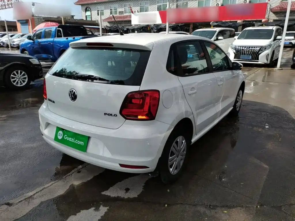 Volkswagen Polo 2015