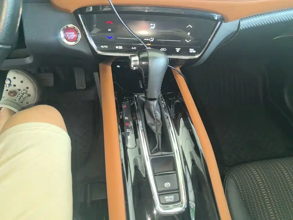 Honda Vezel 2016 — фото 14