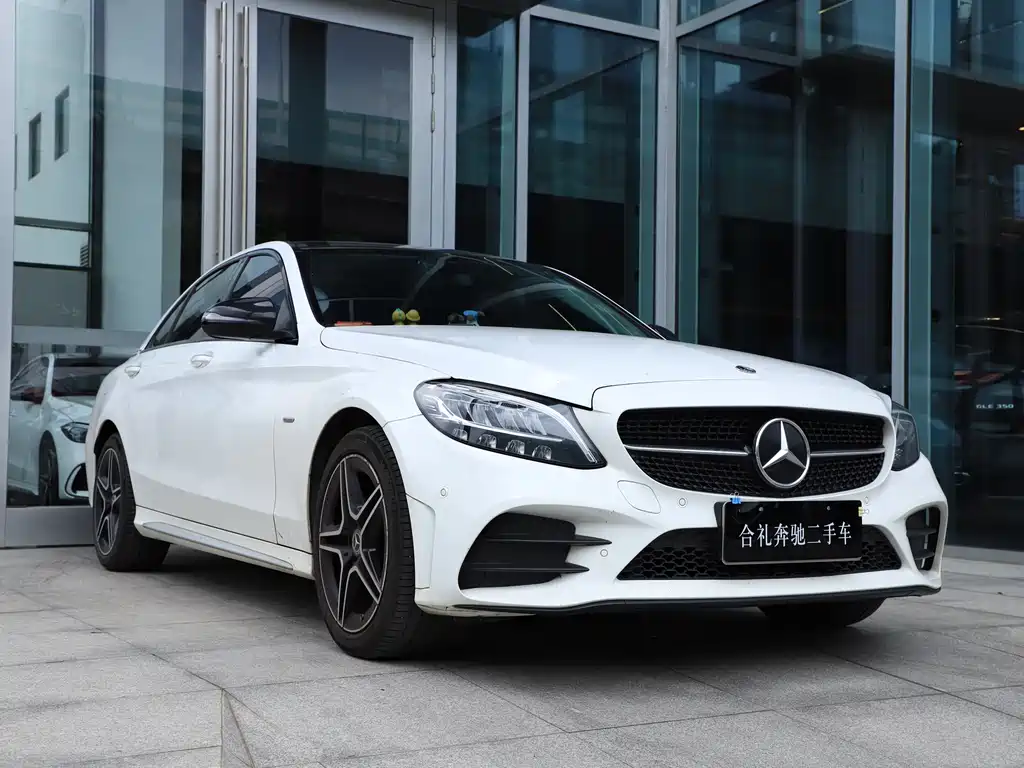 Mercedes-Benz C-Class 2022 — фото 11