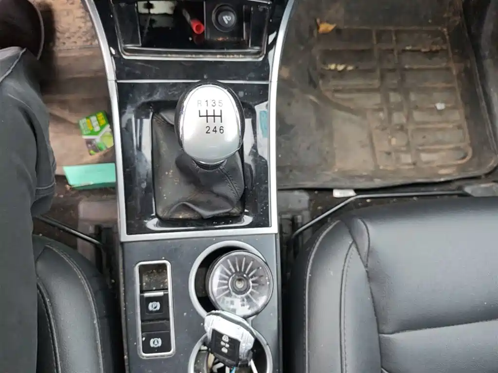 Haval H2 2015 — фото 14