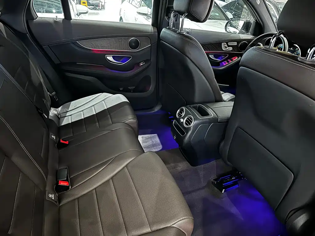 Mercedes-Benz GLC 2020 — фото 12